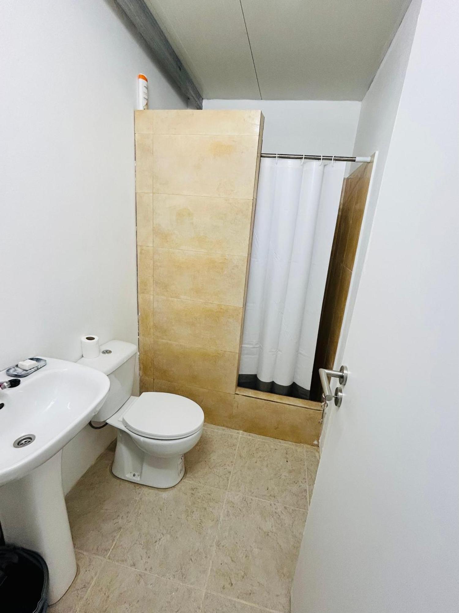 Japji Guest House Esmeriz Vitoria Exterior foto